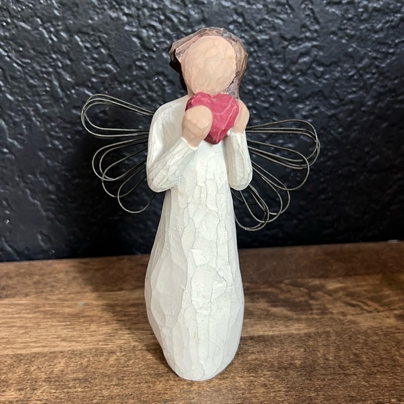 Willow Tree Other - Willow Tree Angel of the Heart Vintage Figurine
